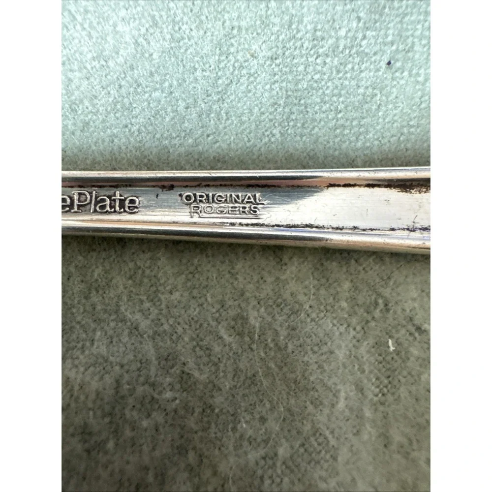 Wm Rogers Silverplate 1954 PRECIOUS  Small Casserole Spoon Original